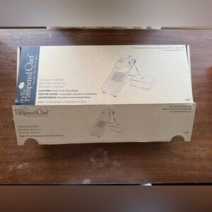 The Pampered Chef Ultimate Mandoline